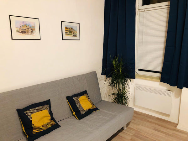 In the immediate vicinity of the house, there is a supermarket, a bakery, and a  Austria Cozy accommodation near central station Entire rental unit vacation rental 40330020