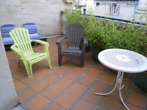 Appartement agréable et lumineux à 5 minutes de la place de la Victoire, centre  Cabara, France T3 Bordeaux centre avec parking. Entire rental unit vacation rental 7165628