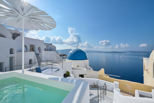 A modern cave suite which can accommodate up to 4 persons, located in one of the Greece Cave Suite Oia Entire rental unit vacation rental 27394262