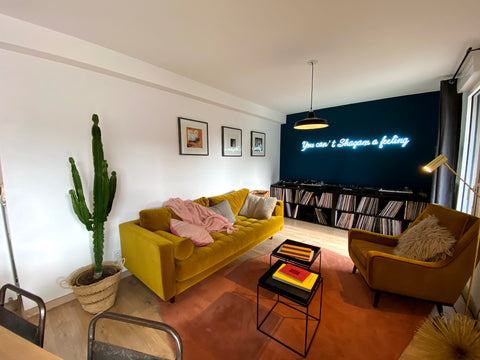 Appartement entier (ma résidence principale) disponible quand je pars sur Paris Bordeaux, France Superbe appartement situé au Musée du Vin Entire condo vacation rental 41867517