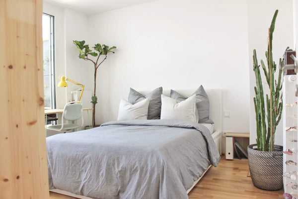 Bright, new top floor apartment in a quiet environment with a very large terrace Vienna, Austria Penthouse-Feeling, cozy, bright & central Entire rental unit vacation rental 37442731