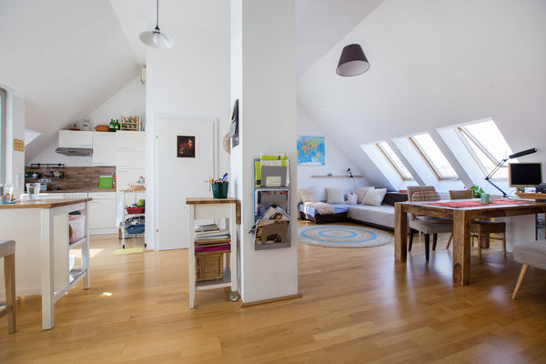 My lovely bright rooftop flat offers the best city view. Located in Vienna´s hip Vienna, Austria Beautiful & bright rooftop flat in the city centre Entire rental unit vacation rental 3623991