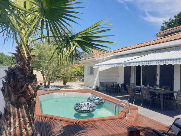 Idéalement située dans l'agglomération de Bordeaux, cette maison de 150 m2 est p Saint-Médard-en-Jalles, France Maison de vacances   Bordeaux  Bassin Arcachon Entire home vacation rental 42126801