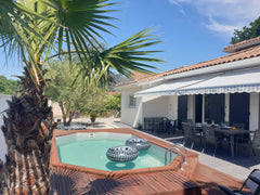 Idéalement située dans l'agglomération de Bordeaux, cette maison de 150 m2 est p Saint-Médard-en-Jalles, France Maison de vacances   Bordeaux  Bassin Arcachon Entire home vacation rental 42126801