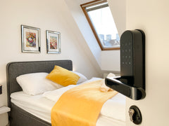 Only 650 meters from Vienna’s busiest main train station “Wien Hauptbahnhof” and Vienna, Austria Chic Room Hauptbahnhof - Air conditioned Entire rental unit vacation rental 628287354226726507