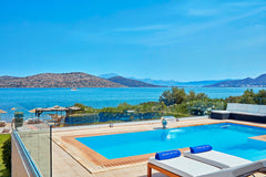 This contemporary & extremely spacious Villa offers a spectacular beachfront loc Heraklion, Greece Elounda Seafront Villa Entire villa vacation rental 22235630