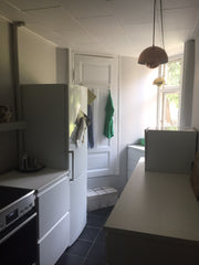 Mindre, lys lejlighed i København. Det er tilhørende en lille hyggelig gård. Lej Copenhagen, Denmark Mindre, hyggelig lejlighed Entire condo vacation rental 38245549