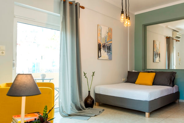 Entire stylish-redecorated 2nd floor apartment, with 2 balconies and all the com Chania, Greece Luxury apt - King size bed - Free Parking Entire condo vacation rental 49925613