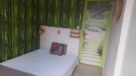 Talence: university town at 5km from Bordeaux 's center, in quiet residence with Talence, France "Zenitude" room with  bathroom Private room in condo vacation rental 1765419