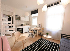   Duplex  St Catherine / st Gery Entire condo vacation rental 678964746537726556
