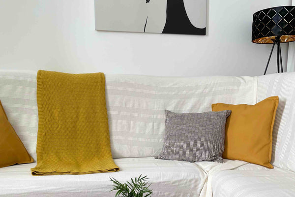 In the heart of Vienna, the  50m apartment is located in a historic Baroque Pala Vienna, Austria Newly Renovated Palais Apartment/ Zentrum Wien Entire rental unit vacation rental 52566762