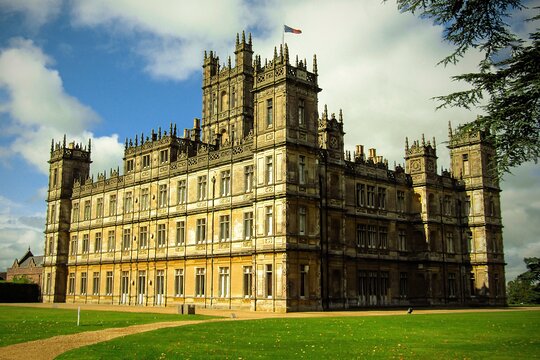 Private Full Day Tour from Bath to Downton Abbey with Pickup  Private Tours and Travel Guide Europe London CITY Bath Destination Tour