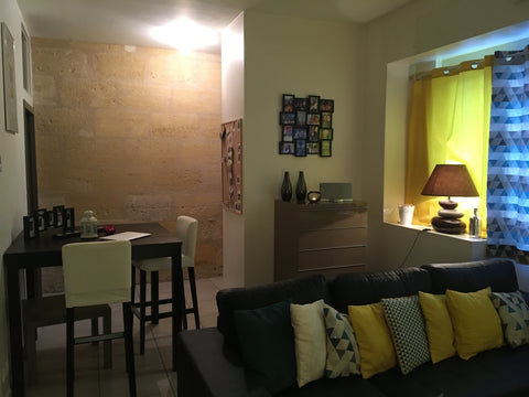 Charmante maison de ville située en plein coeur de Bordeaux à deux pas de la pla Gujan-Mestras, France Charmante maison de ville au coeur de Bordeaux Entire townhouse vacation rental 18870188