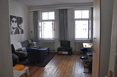 Hi there, future airbnb tenant ;-)<br />We - Dominik (26) and Philipp (27) - are Vienna, Austria Spacious & bright room in a cosy shared flat Private room in rental unit vacation rental 19136303