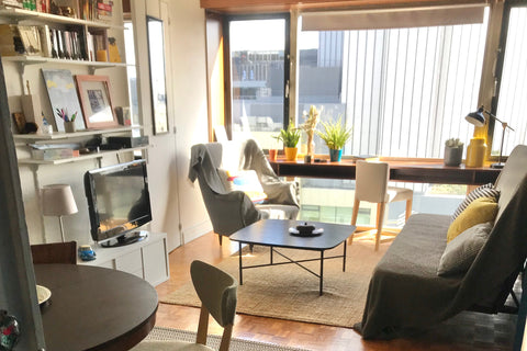 Located on the 7th floor, with elevator, in a building of architect (Dubuisson), Paris, France Bright apartment in the heart of Paris Entire rental unit vacation rental 25385925