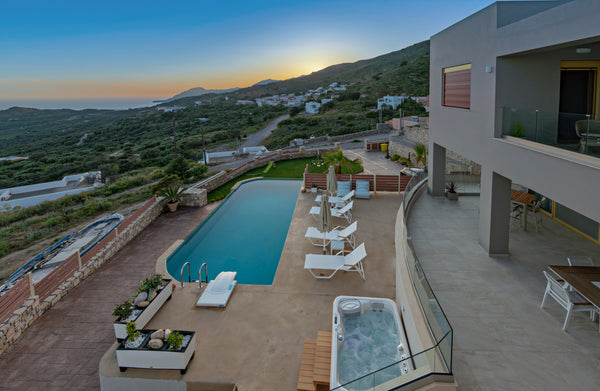 Welcome to Plakias Sunset villa, located at the outskirts of the lively town of  Rethimnon, Greece New Villa w/Pool+Childrens Area★Walk to Restaurant Entire home vacation rental 25465022