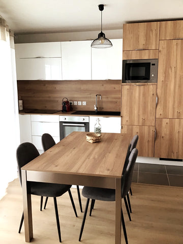 Près des berges du lac, découvrez cet appartement T3 neuf à Bordeaux, au pied de Cenon, France T3 neuf · 2 chambres · Terrasse · Parking Entire condo vacation rental 45589669