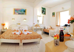 Evli Apartments is fortunately  located in the most  beautiful area of Rethymno  Rethimnon, Greece evli., modern apartment 7 minutes walk to center Entire rental unit vacation rental 25535573