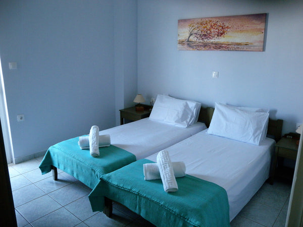 Located in a quiet area, but near to the old town of Malia and the famous Beach  Heraklion, Greece Cozy Apartment for 2 Entire rental unit vacation rental 14098148