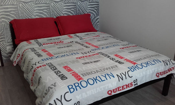 Chambre privée dans un appartement calme tous équipée : dressing, bureau, lit, é France Chambre (1)  Pessac Private room in condo vacation rental 35527686