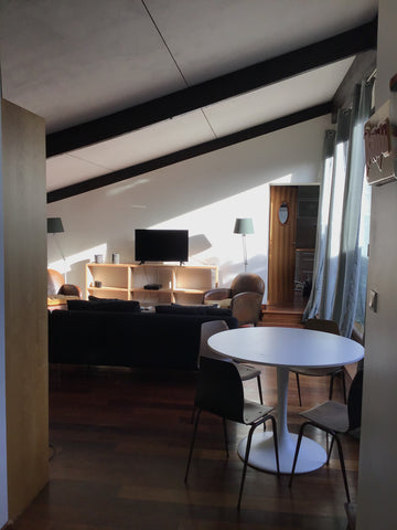 m<br /><br /><b>The space</b><br />Maison dépendance de 72m2, adossée à maison p Cenon, France maison mitoyenne rive droite Entire home vacation rental 41397914