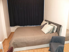L'appartement complètement rénové avec un décor épuré. Avec un grand lit pour 2 Brussels, Belgium A 3 km du centre ville.  Métro tram bus velo Private room in rental unit vacation rental 37584149