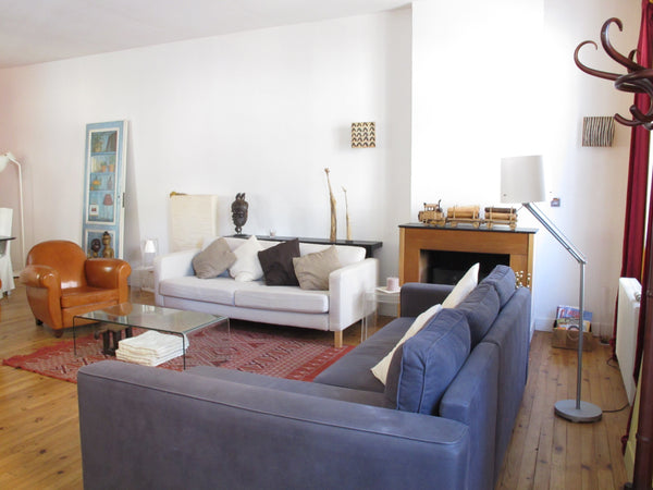 Ce bel appartement en rez de chaussée d'une belle maison en pierre bordelaise do Bordeaux, France Appart GUADET T3 de 98m² + Terrasse Entire rental unit vacation rental 19252041