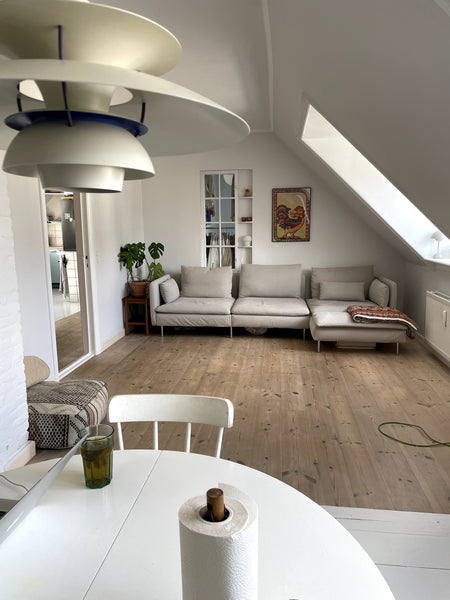 Welcome to our very cosy apartment centrally placed in Copenhagen. The apartment  Minimalistisk lejlighed centralt i København Entire condo vacation rental 667766502050040889
