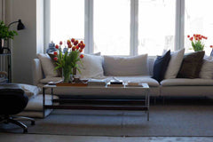Deze centraal gelegen accommodatie is smaakvol ingericht. Je bevindt jezelf midd  Mooi licht appartement voor 2 tot 3 personen Entire rental unit vacation rental 585405745621831421