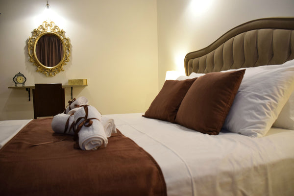 The house is a neoclassical style in the heart of the city.It was remarkable arc  The Manor House in the old Town Entire rental unit vacation rental 25829885