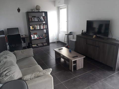 Appartement au pied d'un arrêt du tram de la ligne A, à environ 20 minutes du ce Mérignac, France Appartement 3 pièces à proximité du tram A Entire rental unit vacation rental 44902841