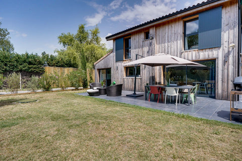 Spend an incredible stay in this beautiful house, clad in wood, 140 m² with a pl Rennes, France LA VILLA KUDETA - Belle maison avec piscine Entire home vacation rental 681012998105533785