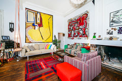 Located in the heart of Bordeaux, on the 1st floor, this artist's apartment of 6 Bordeaux, France Heart of Bordeaux apartment Entire rental unit vacation rental 2911821