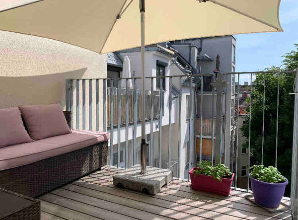 Spend a couple of days in one of the most upcoming neighbourhoods!<br /><br />Tr Vienna, Austria Cosy rooftop✨enjoy being outside Entire rental unit vacation rental 43732837