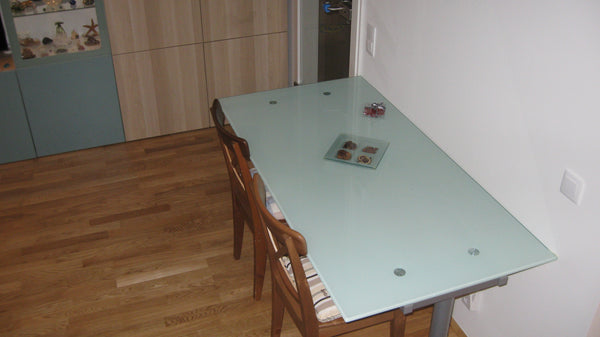 Suitable new apartment for a couple, located 30 minutes from the Airport of Vien Vienna, Austria Vienna Apartment/Green and Calm Area/NearTheCentre Entire rental unit vacation rental 21762727