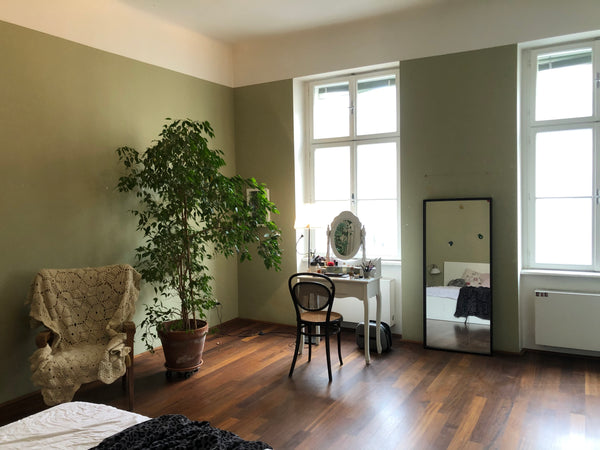 The flat is a classical Viennese flat in a 19th century building, with living ro Vienna, Austria Generous 2 bedroom flat in central location Entire rental unit vacation rental 48765879