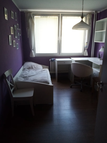 Nabízím ubytování v soukromém pokoji 30 minut od centra, <br />a na krátkodobé p Prague, Czechia Rodinná atmosféra, kompletně vybavené. Private room in rental unit vacation rental 45924850