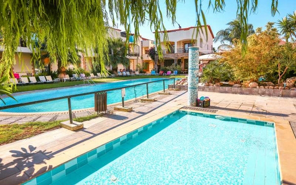 Cosy spacious apartment placed in a warm and friendly complex suitable for famil Greece Cozy Spacious Apartment with Pool !! Entire rental unit vacation rental 17166418