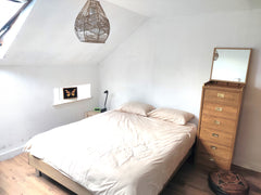 Nice large room with kingsize bed. <br /><br />Convenient for tourism and for at Brussels, Belgium Comfortable room in large house, near Euro quarter Private room in home vacation rental 30411966
