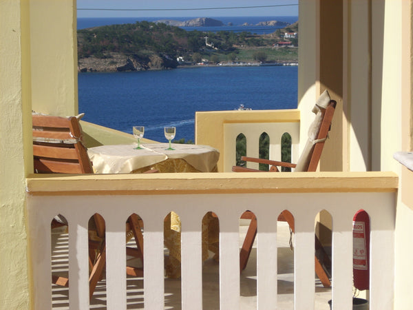 Myrties, romantic honeymoon the upper floor with private stair and balcony/cover Greece Myrties,romance honeymoon with seaview/sunset Entire rental unit vacation rental 1808563