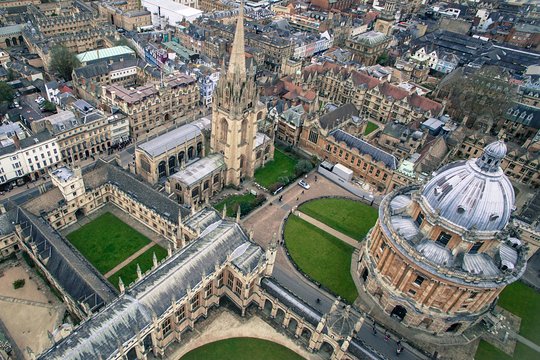 Private Walking Tour: Oxford Highlights  including entry to one College  Private Tours and Travel Guide Europe London CITY Oxford Destination Tour