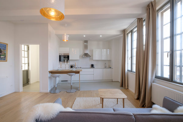 Do you want to discover the real Brussels? You're at the right address! The adve Brussels, Belgium Mini loft with balcony and view to Grand Place Entire rental unit vacation rental 52452035