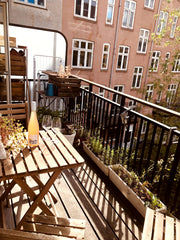 Rent our home, a personal and artistically decorated flat facing two beautiful p  Spacious flat in the heart of hip Nørrebro Entire condo vacation rental 667715449581310302