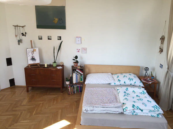 Die Altbauwohnung ist wunderschön und sehr hell mit hohen decken, vielen Fenster Vienna, Austria Wunderschöne helle Altbauwohnung in Wien Entire rental unit vacation rental 23847513