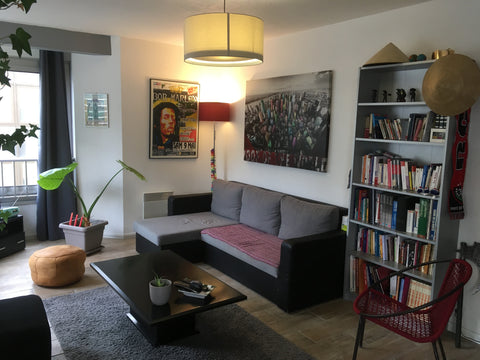 Appartement cosy t2 bis rénové de 65 m² dans résidence calme et sécurisée. <br / Bordeaux, France T2 bis rénové de 65 m², calme et lumineux. Entire condo vacation rental 17587973