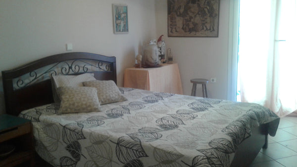 A cool room with a double bed makes your stay comfortable .<br /><br /><b>The sp Rhodes, Greece A Cool Room ! Private room in rental unit vacation rental 25718106