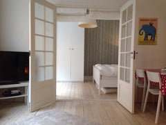 Charming ground floor apartment at the quiet end of vibrant street full of great Copenhagen, Denmark Cosy family friendly close to city Entire rental unit vacation rental 15599696