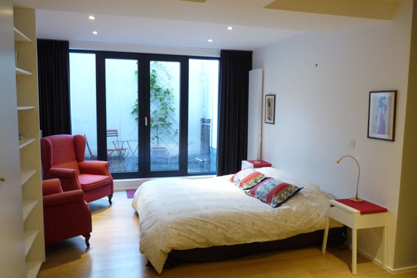 Enter a splendid 1860 house in the heart of Ixelles and EU area.On a private flo Brussels, Belgium 2 Charming rooms near Royal Palace Private room in rental unit vacation rental 11675575