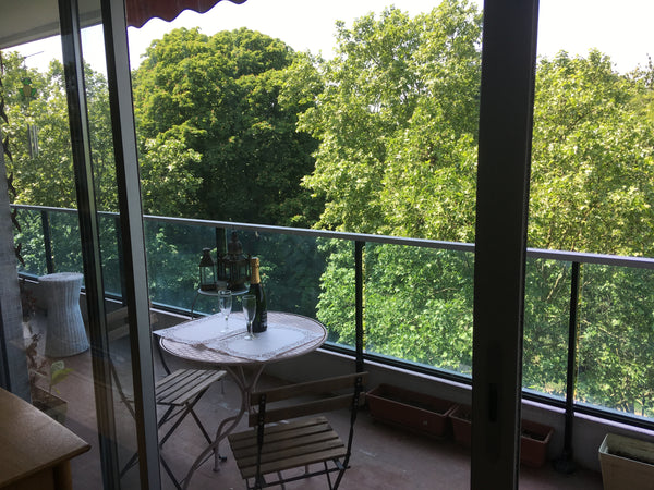 Un appartement dans les arbres ! 73 m2 face aux Buttes Chaumont (paradis des jog Paris, France L'appartement dans les arbres Entire rental unit vacation rental 25247858