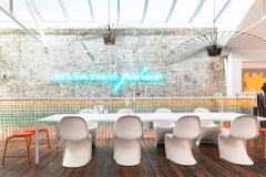 Grand loft <br />un espace libre au rez-de-chaussée avec 4 chambres caravanes, 2 Bordeaux, France loft avec jardin Entire home vacation rental 30782788